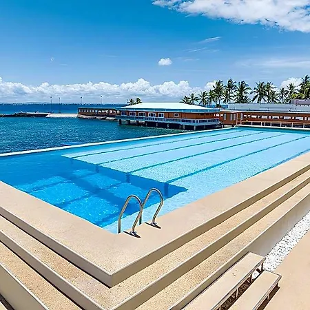 Never Die-Ve Resort